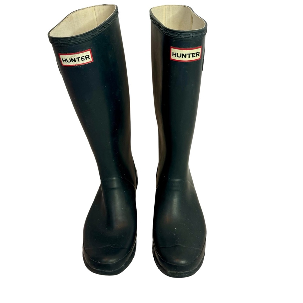 Women’s Hunter size 9 tall black rain boots preowned